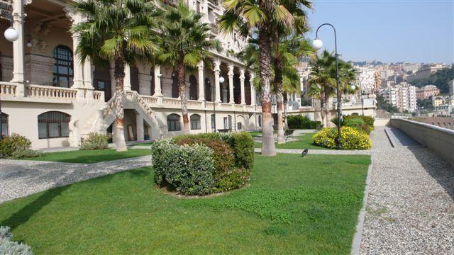 Au Petit Bonheur Apartment Genoa Ruang foto