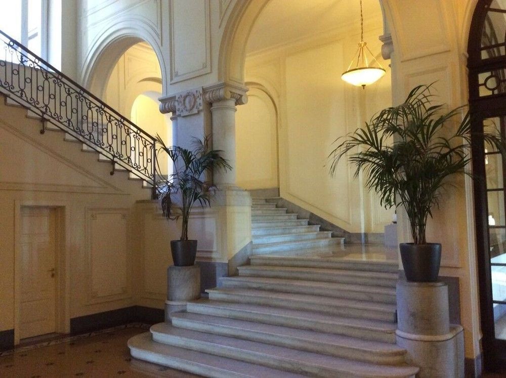 Au Petit Bonheur Apartment Genoa Bagian luar foto