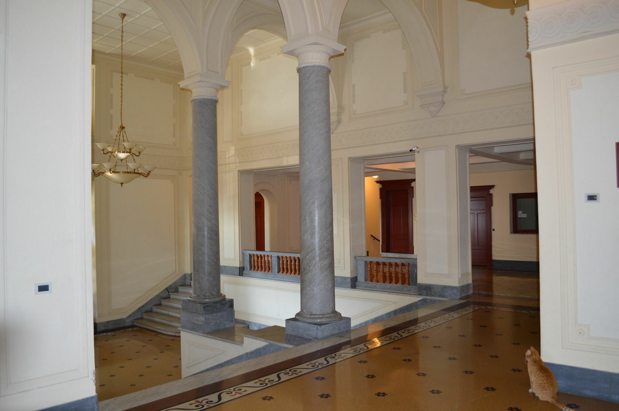 Au Petit Bonheur Apartment Genoa Bagian luar foto